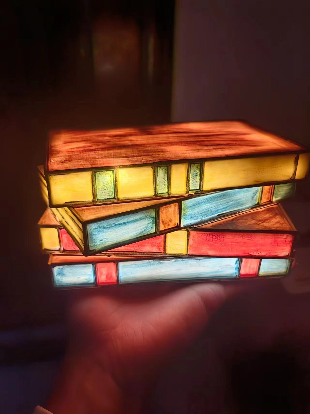 Stacked Books Stained Glass Desk Lamp