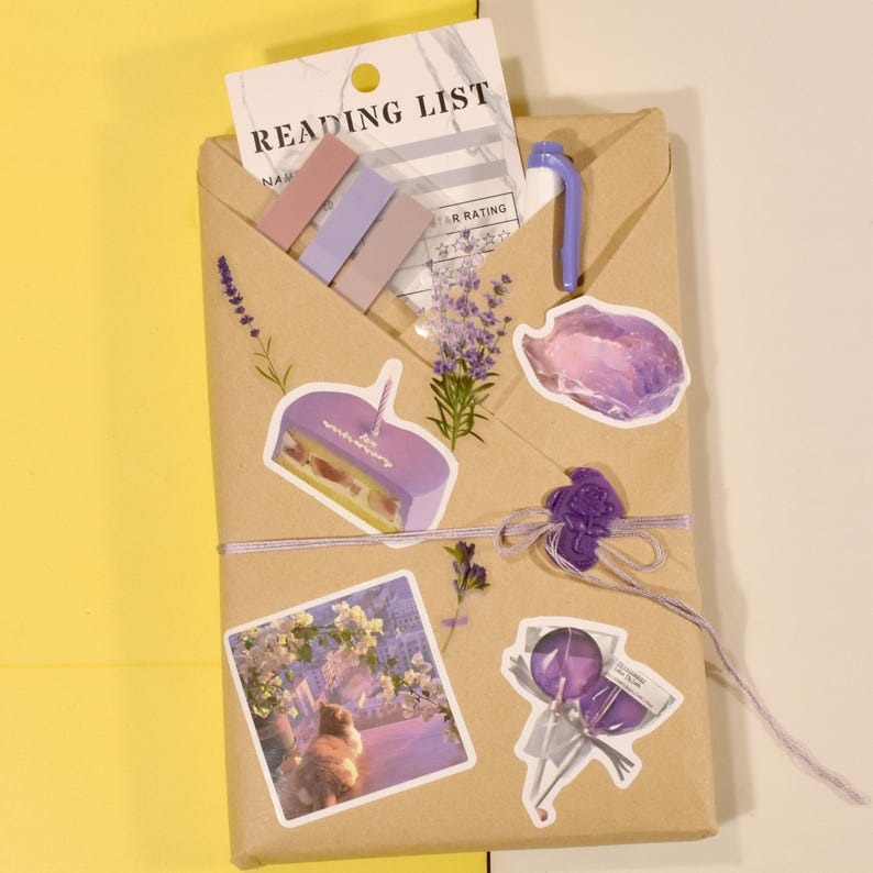 Blind Date With a Book Gift Set