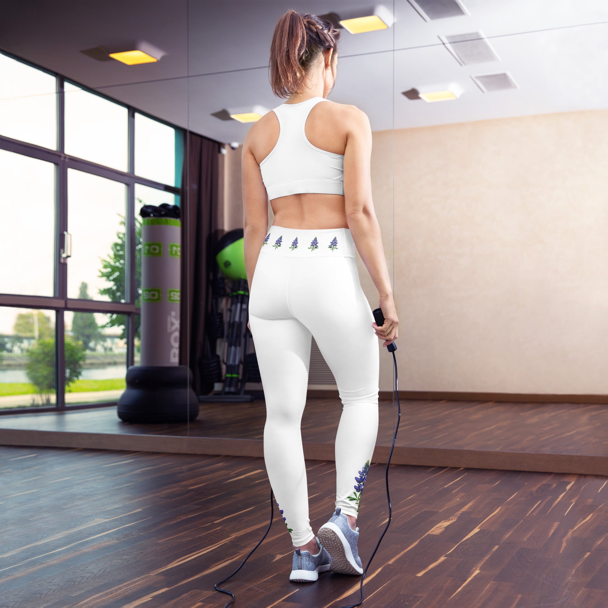 Texas bluebonnet yoga leggings – floral high-waisted activewear by Maximus Grace